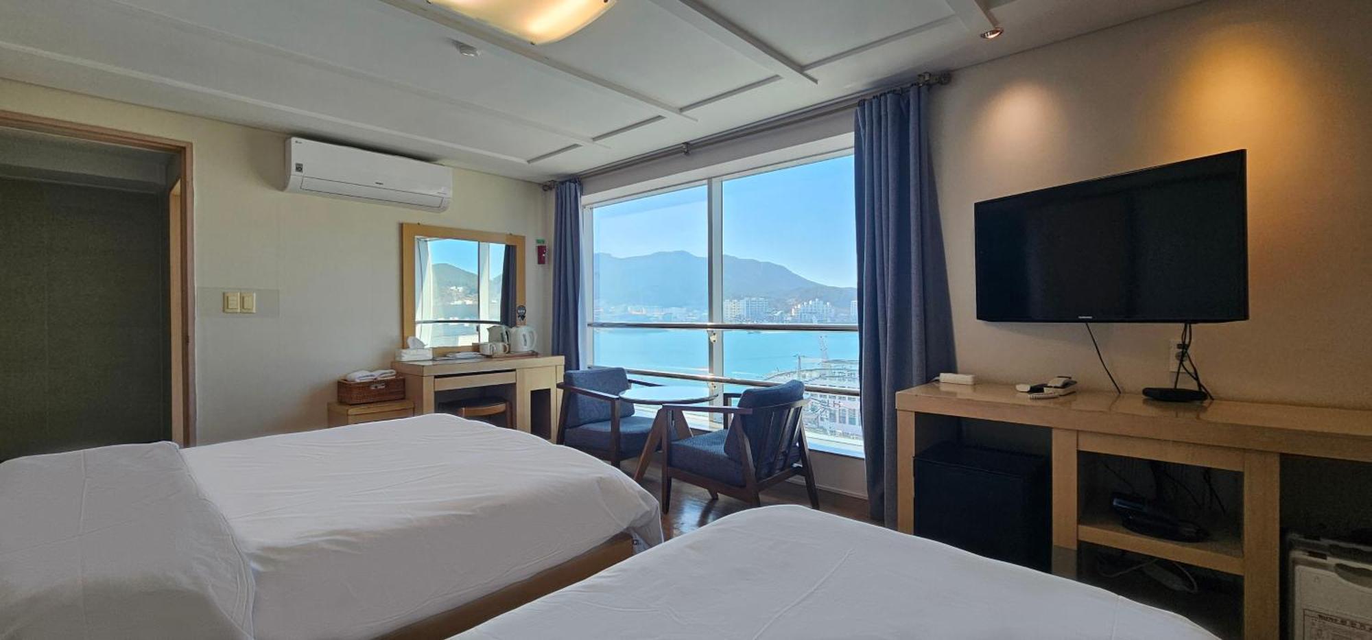 Hansan Hotel Tongyeong Buitenkant foto